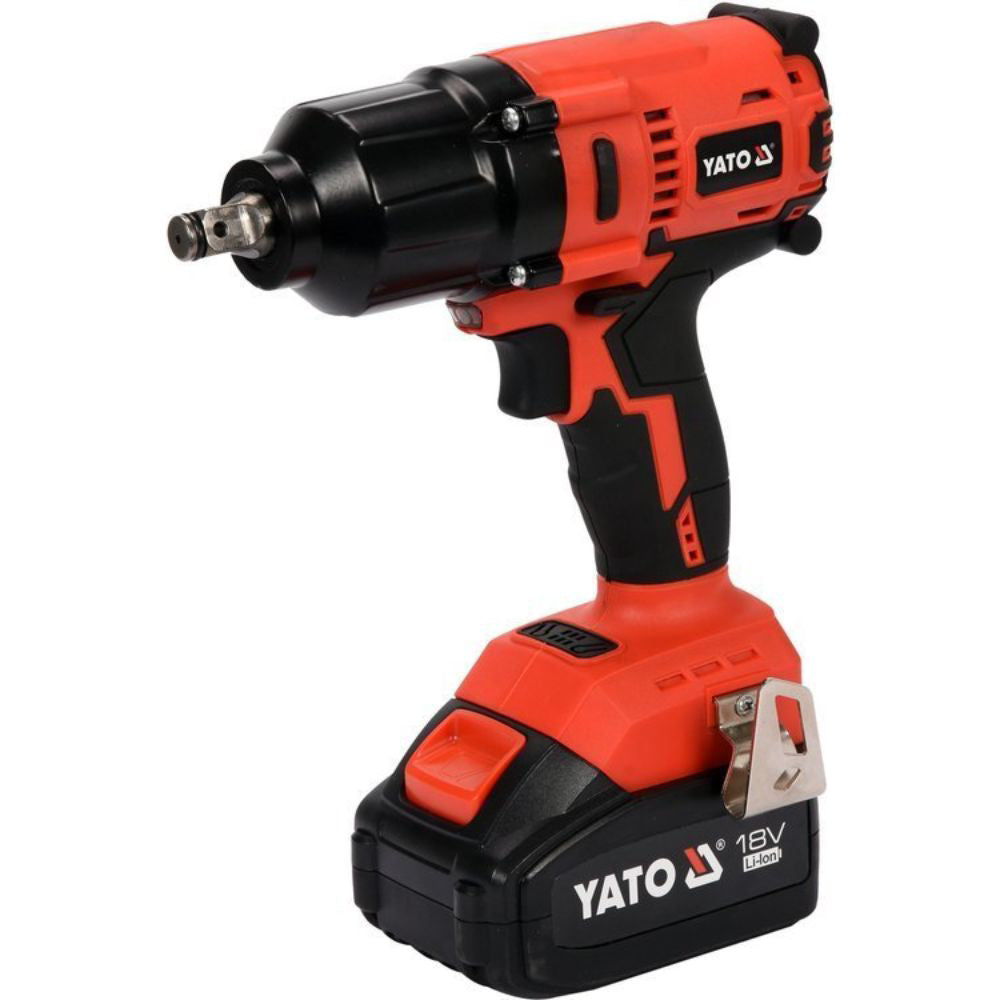 Акумулаторен ударен гайковерт YATO YT 82806, безчетков,  18 V, 1/2", 700 Nm, 1 x 3 Ah