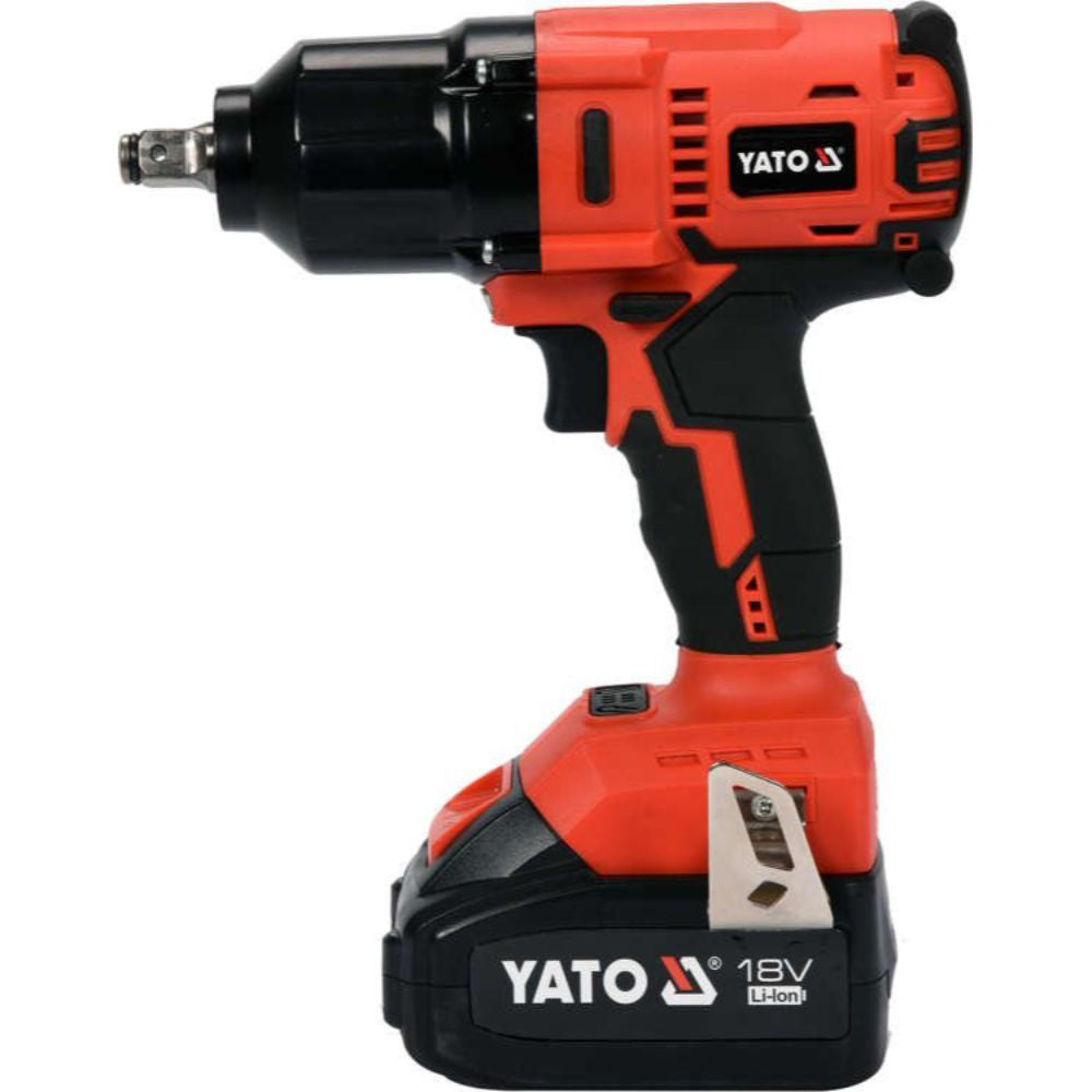 Акумулаторен ударен гайковерт YATO YT 82806, безчетков,  18 V, 1/2", 700 Nm, 1 x 3 Ah