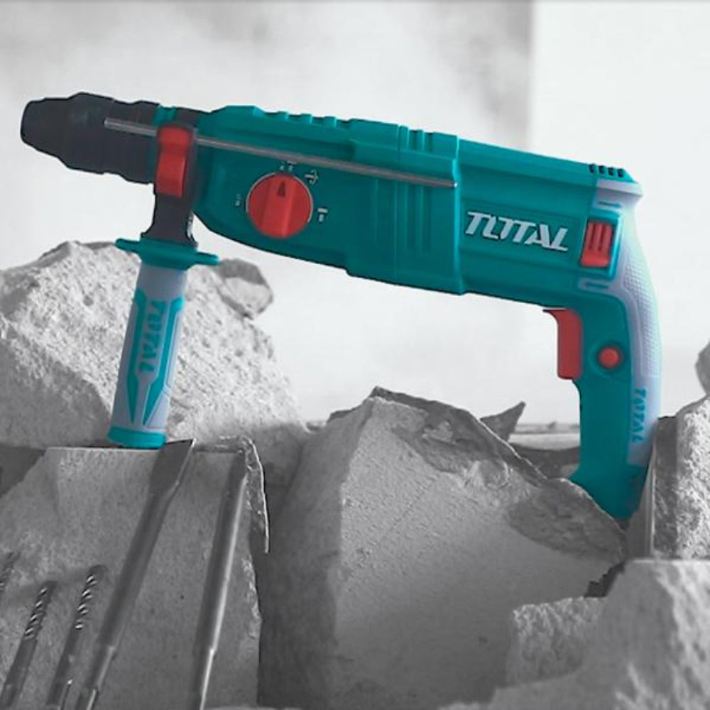 Електрически перфоратор с допълнителен патронник TOTAL, куфар, SDS+, 800 W