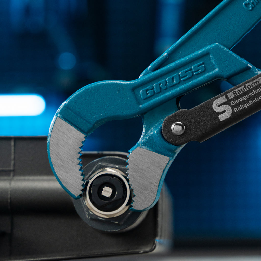 Ключ тръбен, №1, 1", кован, CrV, S-образни челюсти Gross