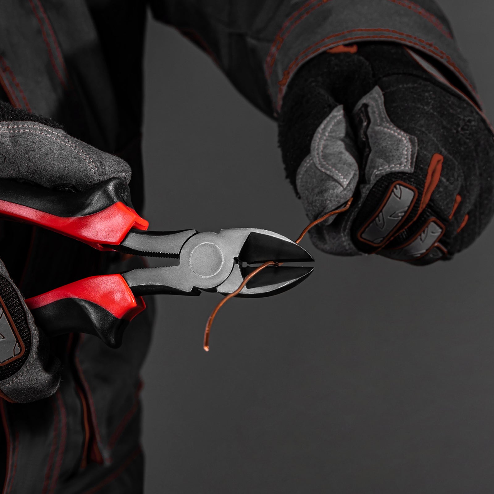 Клещи резачки странични Black Nickel, 180 мм, двукомпонентни дръжки MTX